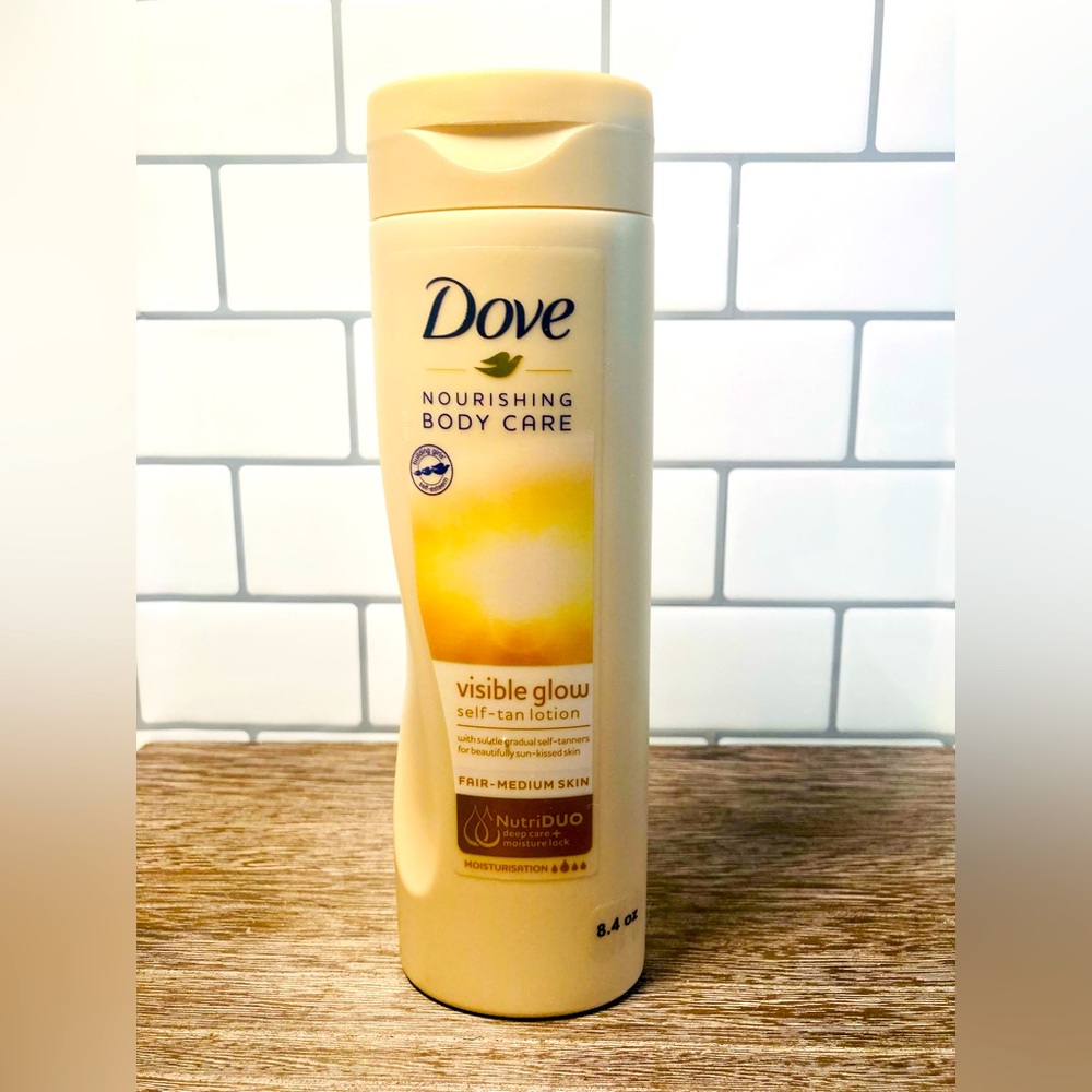 Dove Visible Glow Self-Tan Lotion  8.4 OZ NEW Fair to Medium Skin